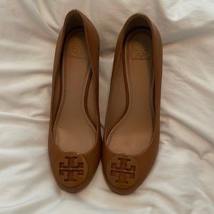 Tory Burch tan Miller wedge